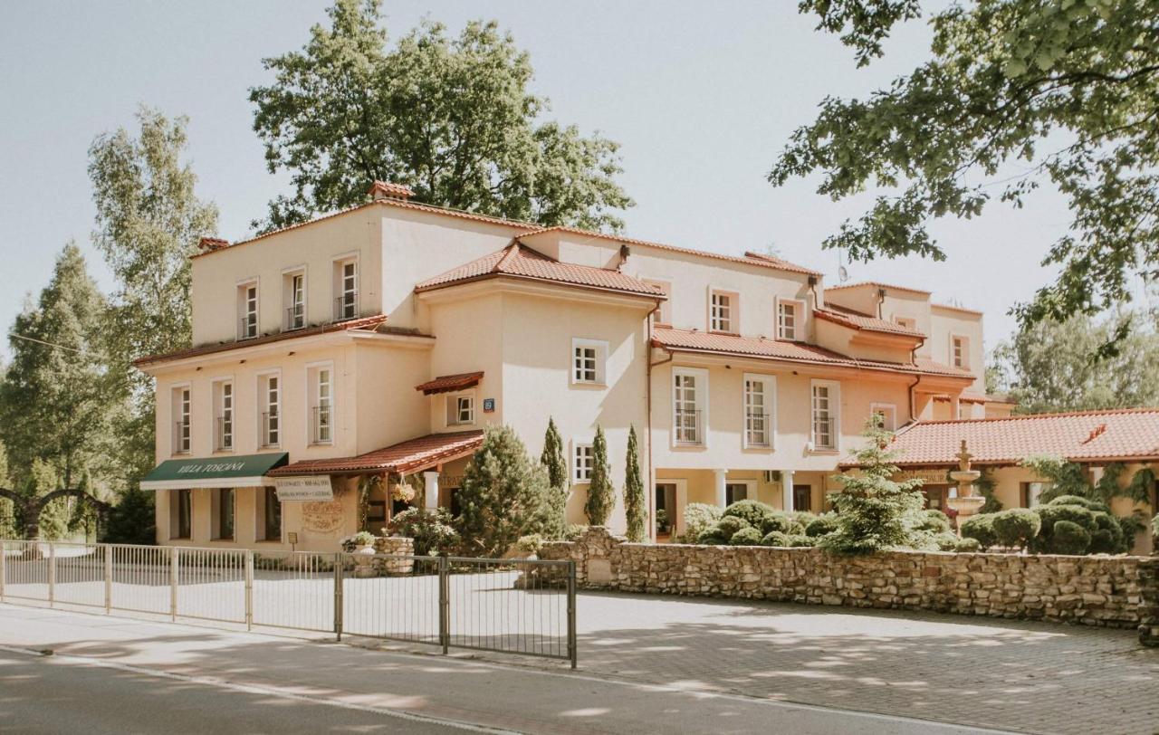 Villa Toscana Warszawa المظهر الخارجي الصورة