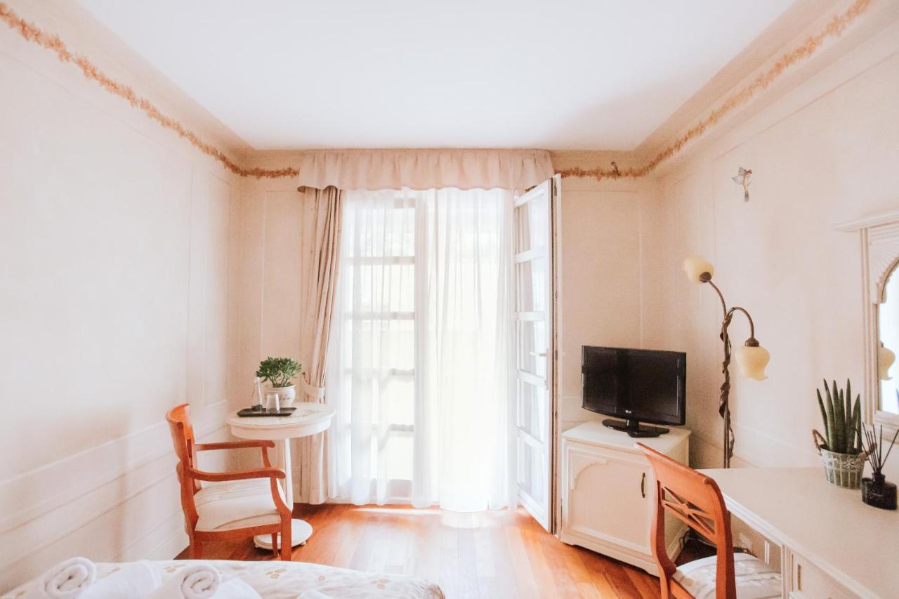 Villa Toscana Warszawa المظهر الخارجي الصورة