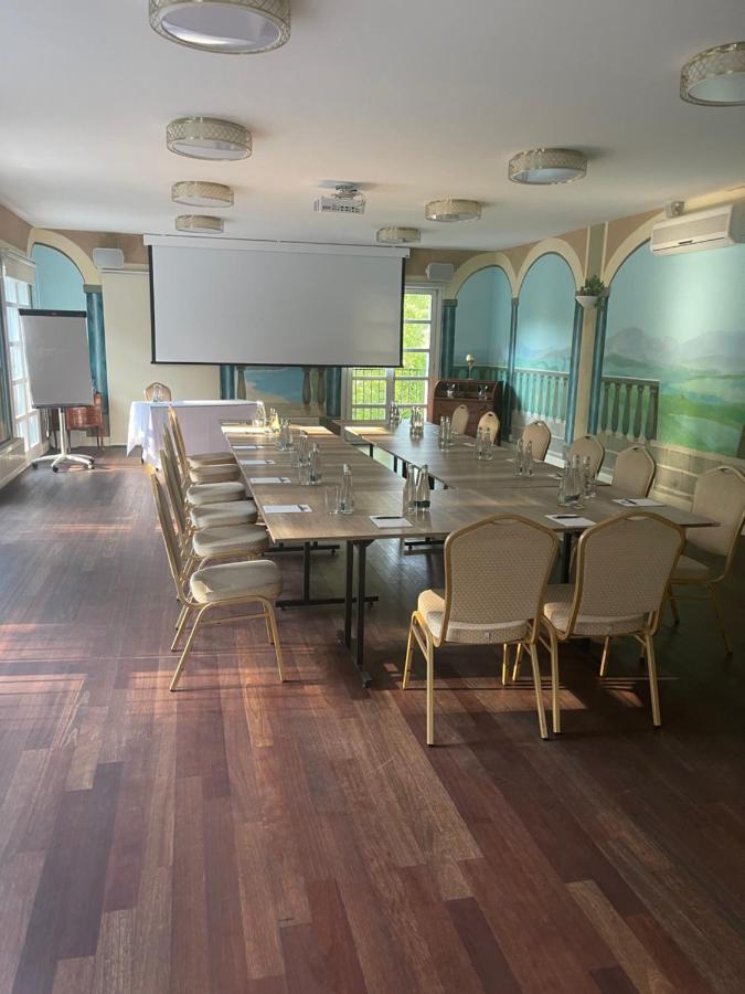 Villa Toscana Warszawa المظهر الخارجي الصورة