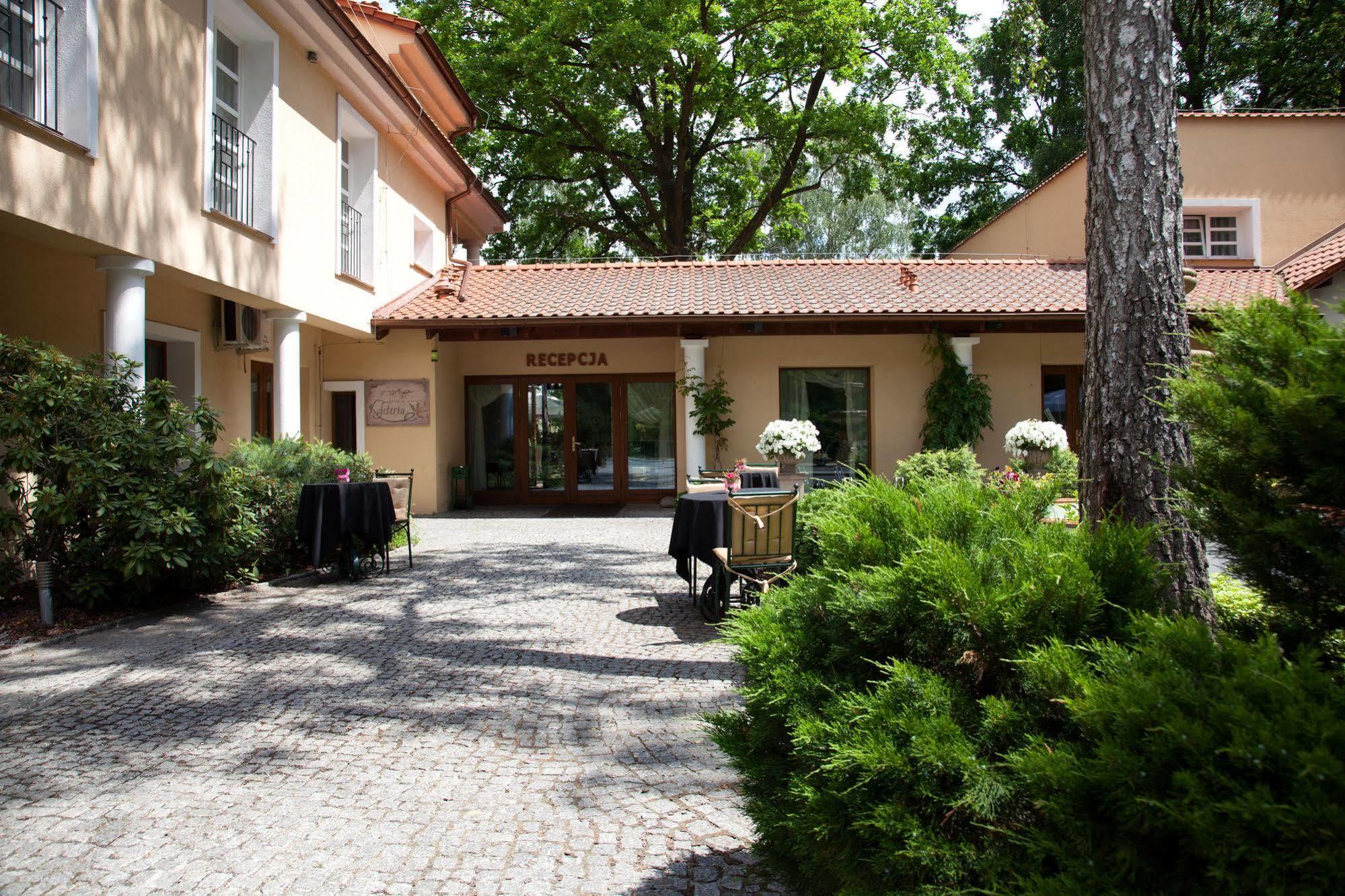 Villa Toscana Warszawa المظهر الخارجي الصورة